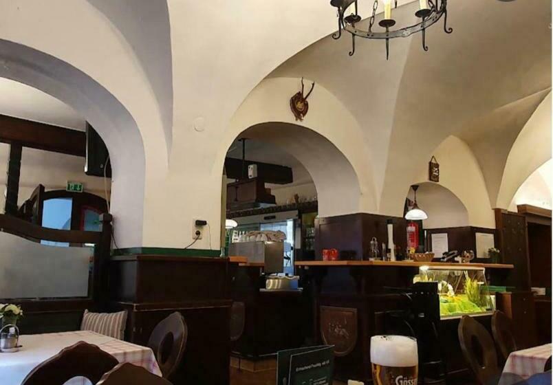 ユースホステル Gasthof Zum Greif