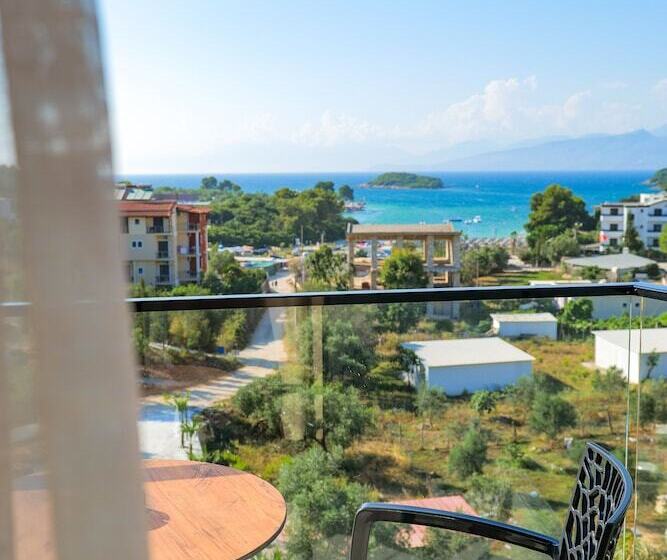 בית מלון כפרי Sunlight