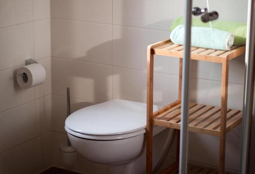 ホテル Cafe Hehrlich   Cafe, Pension & Mehr