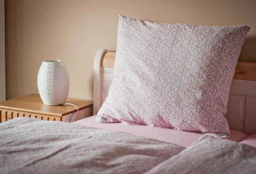 ホテル Cafe Hehrlich   Cafe, Pension & Mehr