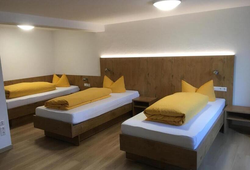 酒店 Gasthaus Storchen