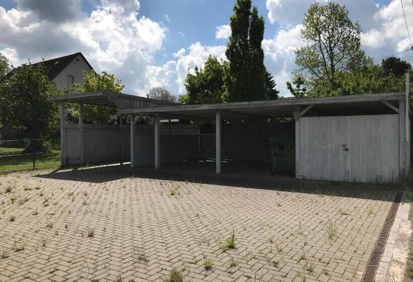 فندق Hennies Hannover Sehnde