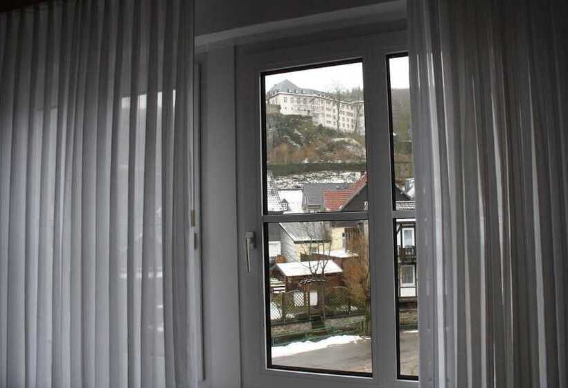 בית מלון כפרי Pension Allebrodt