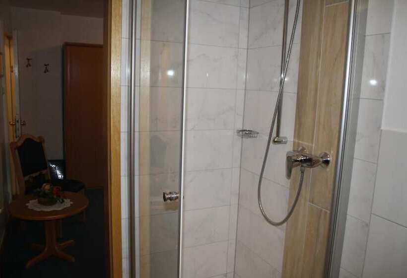 בית מלון כפרי Pension Allebrodt