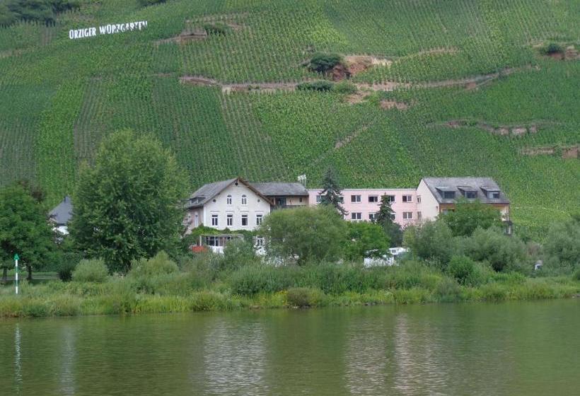 ホテル Uerziger Wuerzgarten