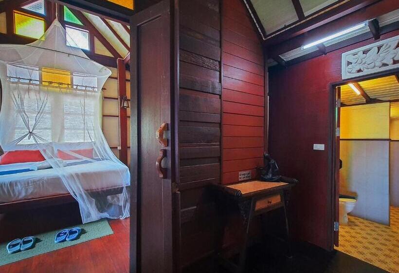 فندق Baan Thong Ching Resort
