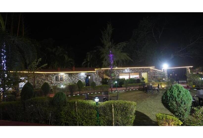 فندق Hr Dukes Den Resort