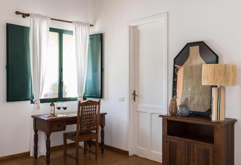 هتل Tenuta Dei Principi Di Spadafora