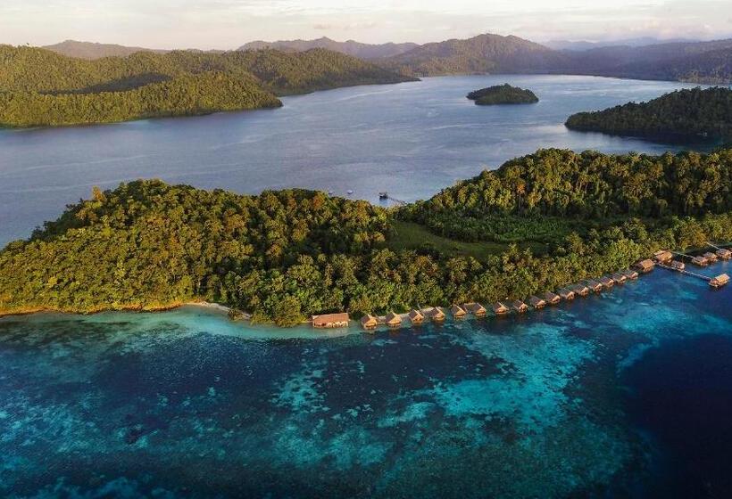 Papua Paradise Eco Resort