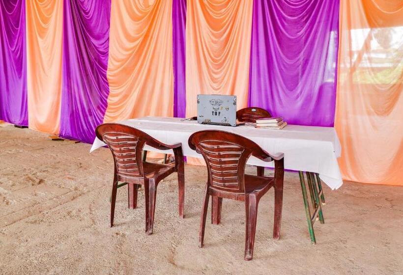 호텔 Flagship Madhava Function Hall