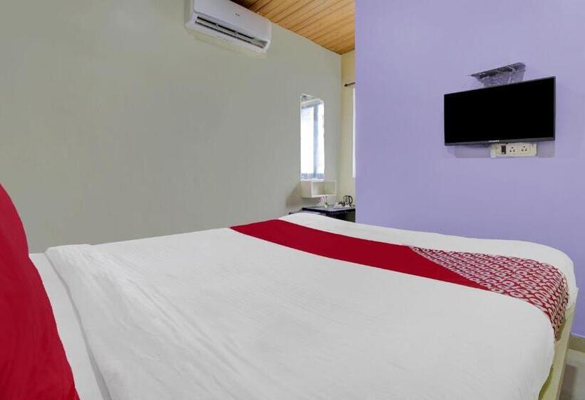בית מלון כפרי Flagship Shrusti Lodge