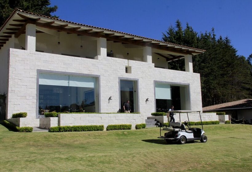 فندق Sublime Valley Resort