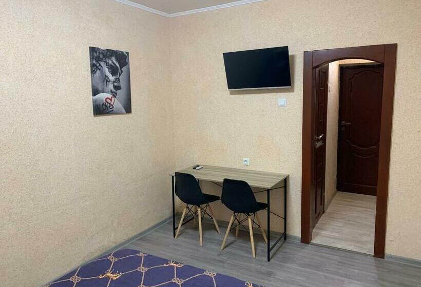 فندق على الطريق мотель «паляниця»