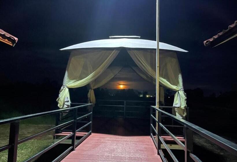 Hr Resort
