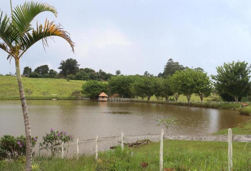 ホテル Fazenda Da Lagoa