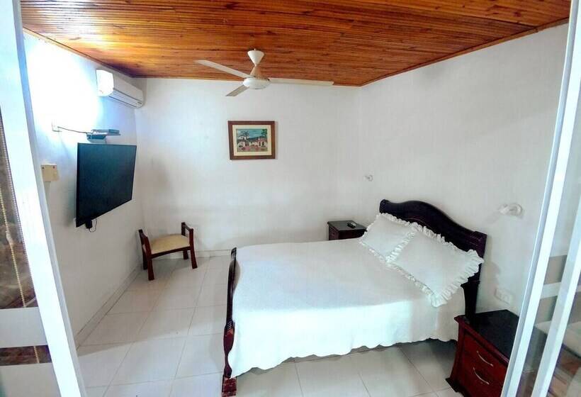 هتل La Casona De Sara