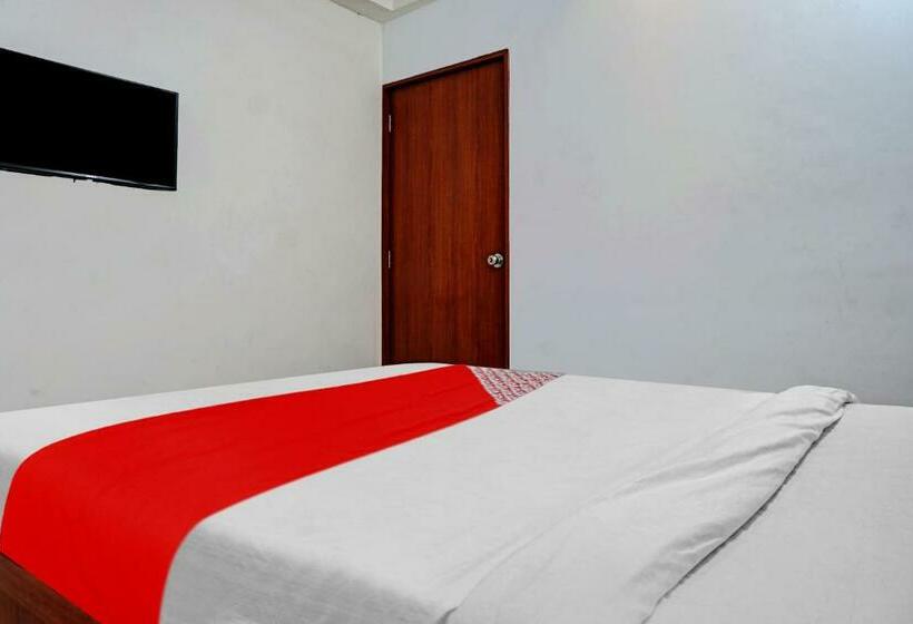 בית מלון כפרי Oyo Flagship 88826 Pruthvi Lodging
