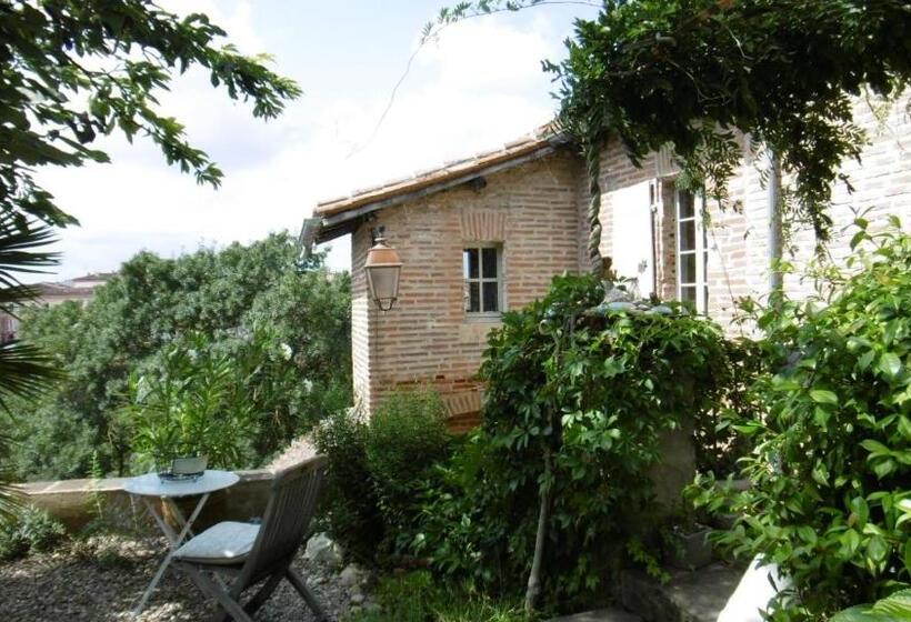 تختخواب و صبحانه Comfort And Fab Views