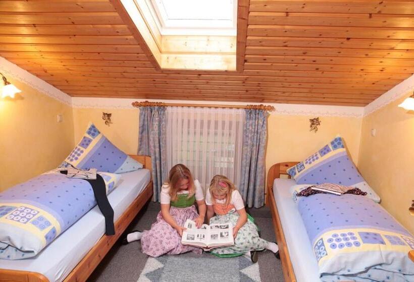 فندق Landgasthof Zum Sägwirt