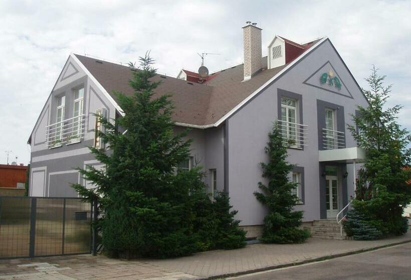 پانسیون Penzion Axa