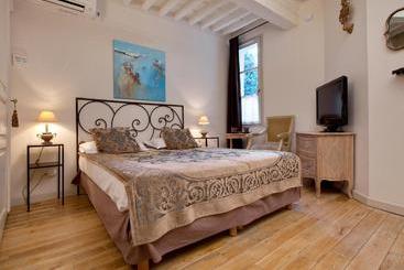 Fotos del hotel Autour Du Petit Paradis:  3