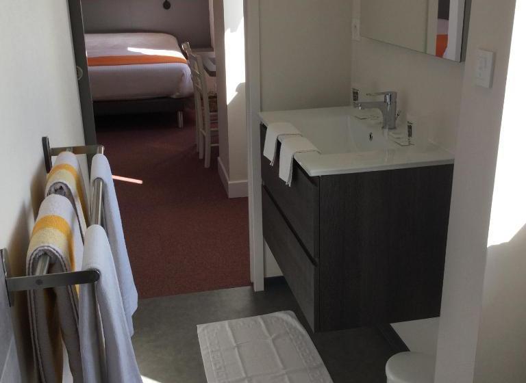 ホテル Hôtel Bellevue Bagnoles Normandie