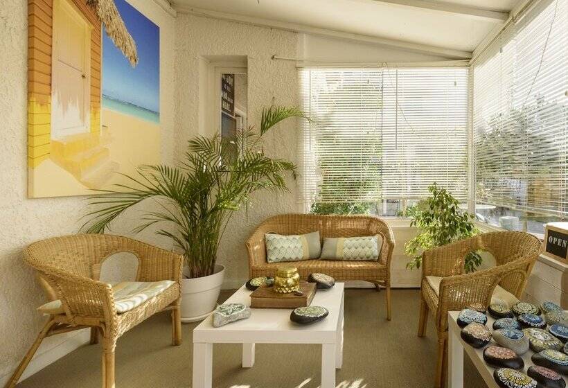 هتل Hôtel & Studios Astor