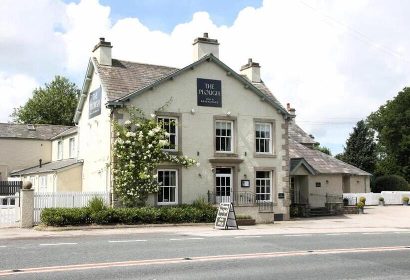 هتل Plough Inn
