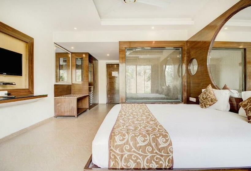 فندق Royale Palace
