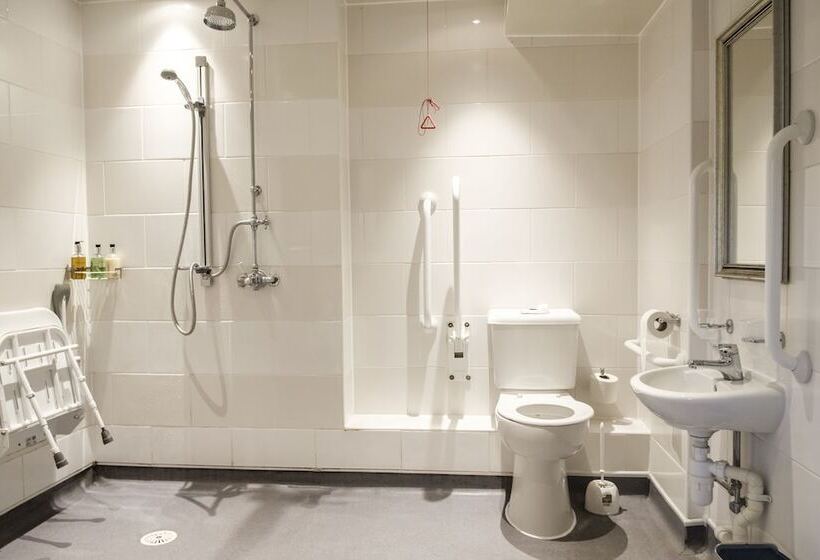 Отель The Pilgrim Inn