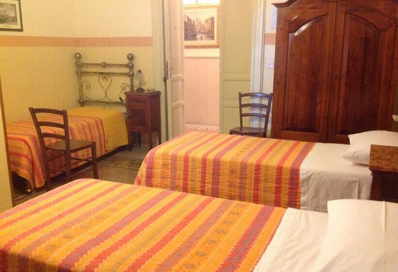 هتل Albergo Cavour