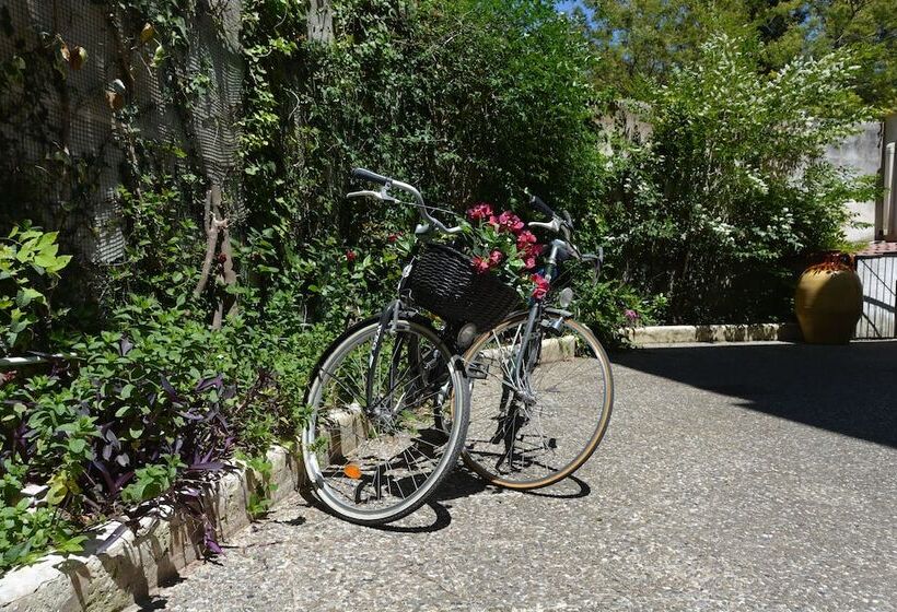 هتل Antica Villa La Viola