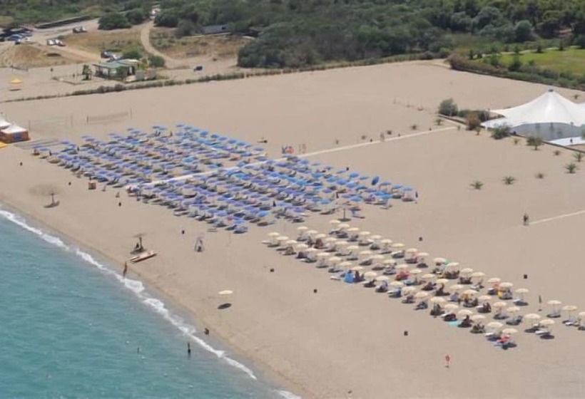 فندق Bagamoyo Resort