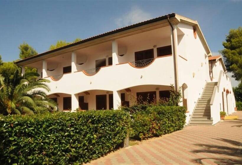 فندق Bagamoyo Resort