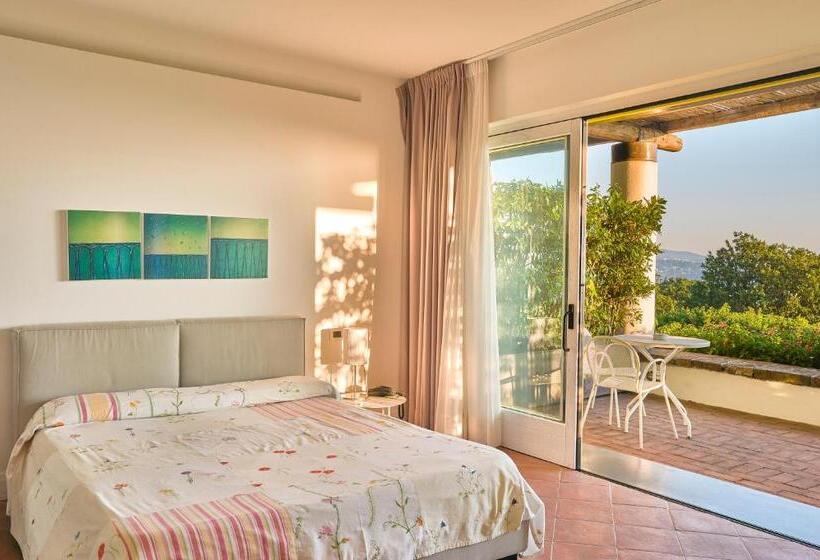 هتل Borgo La Pietraia