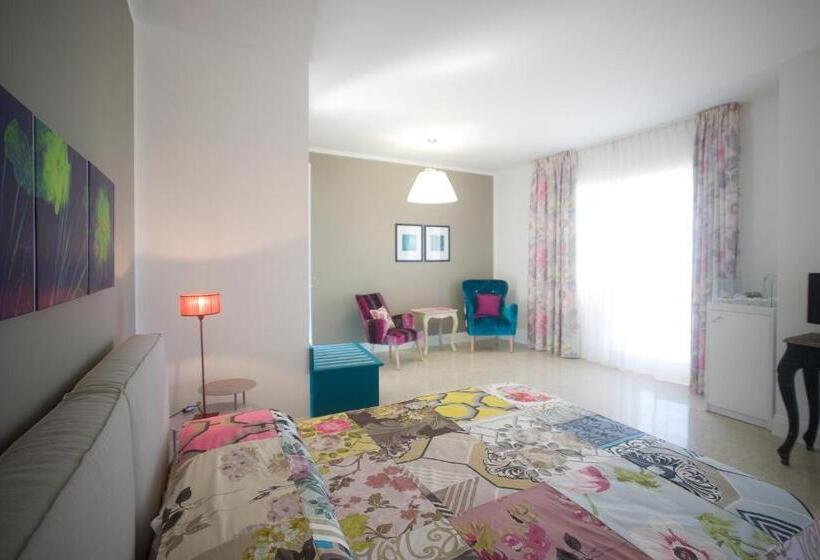 هتل Borgo La Pietraia