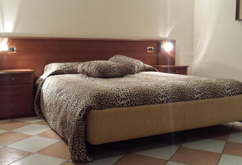 فندق Casa Hellen