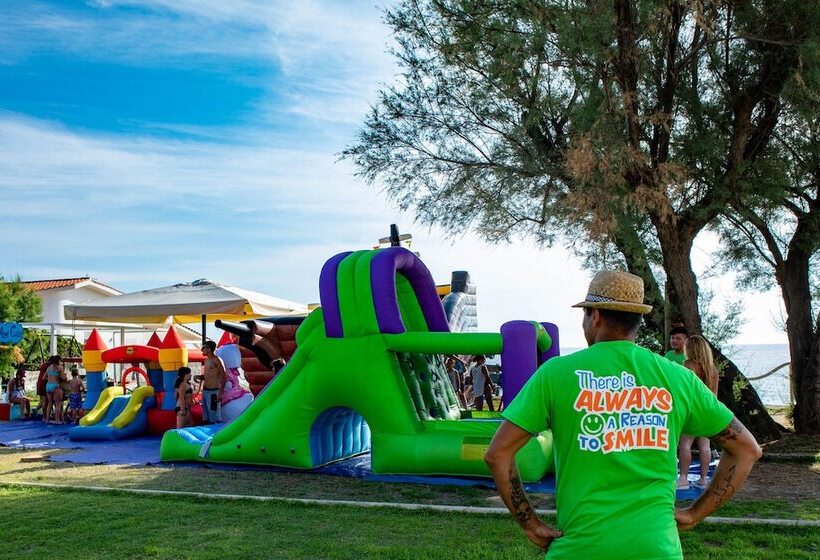 فندق Club Residence La Castellana Mare