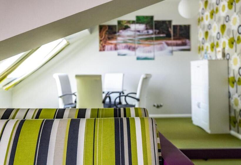 ホテル Domäne Am See