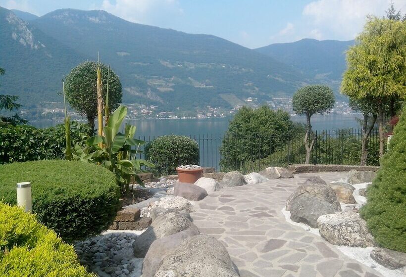 ホテル Empire Resort