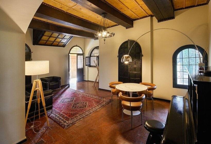 هتل La Loggia Historic Resort