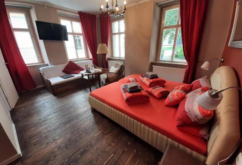 호텔 Pension Havana Club