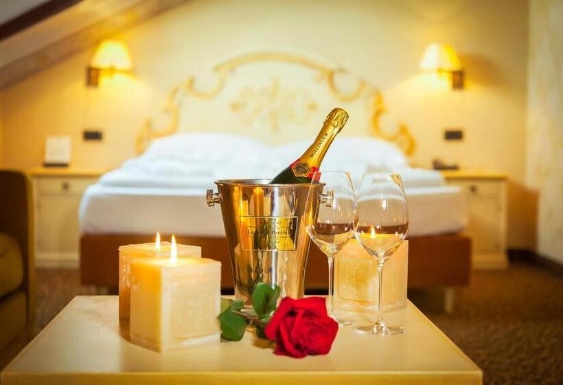 ホテル Relais Ducale Spa & Pool