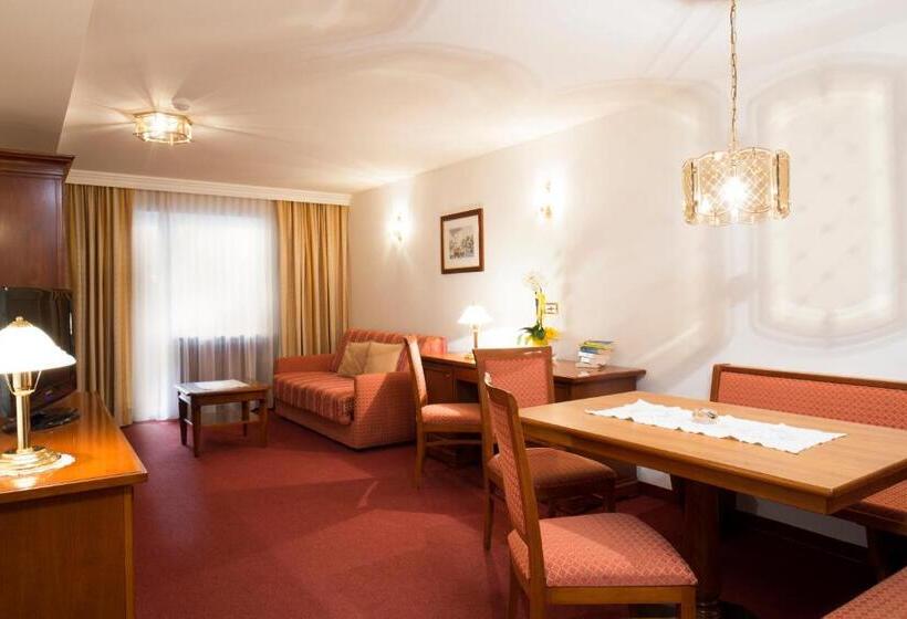هتل Residence Villa Gran Baita