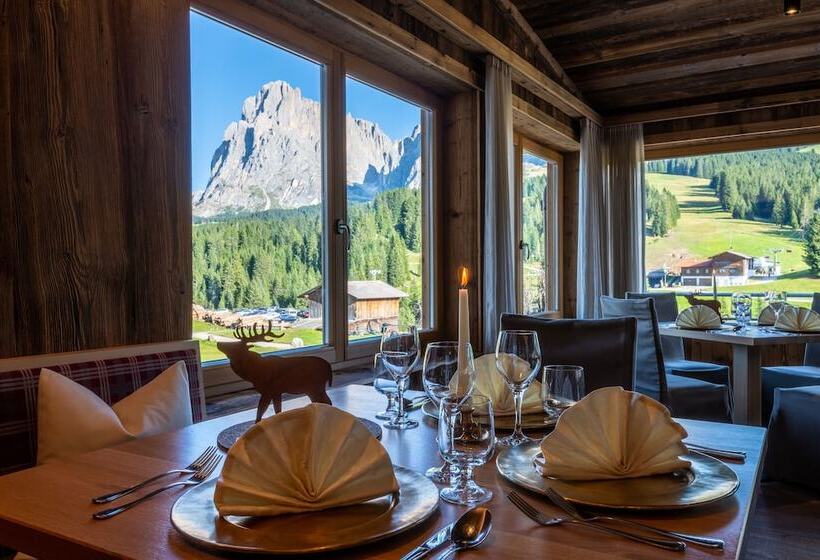 هتل Saltria   Your Alpine Experience
