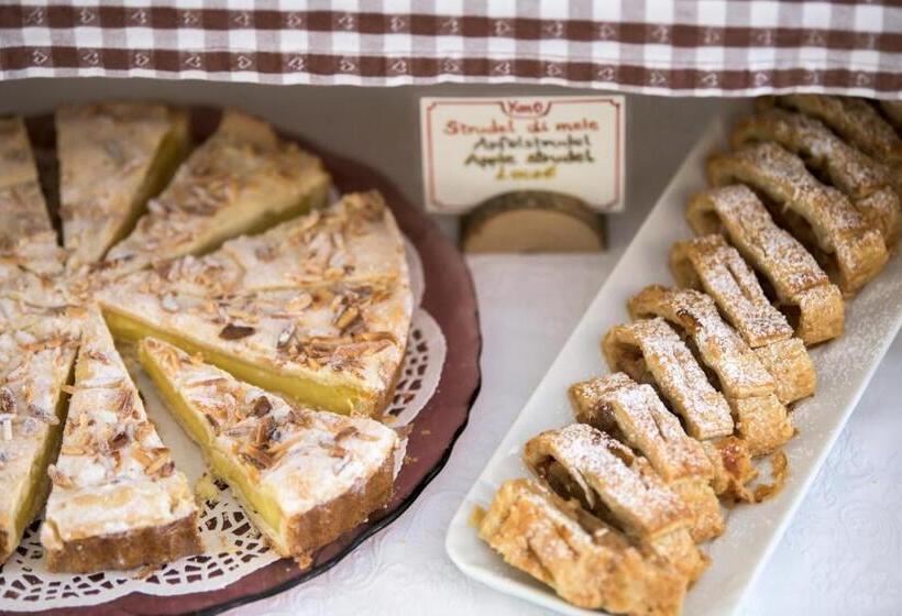 هتل Villa Italia Luxury Suites And Apartments