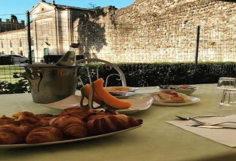 فندق Antico Borgo