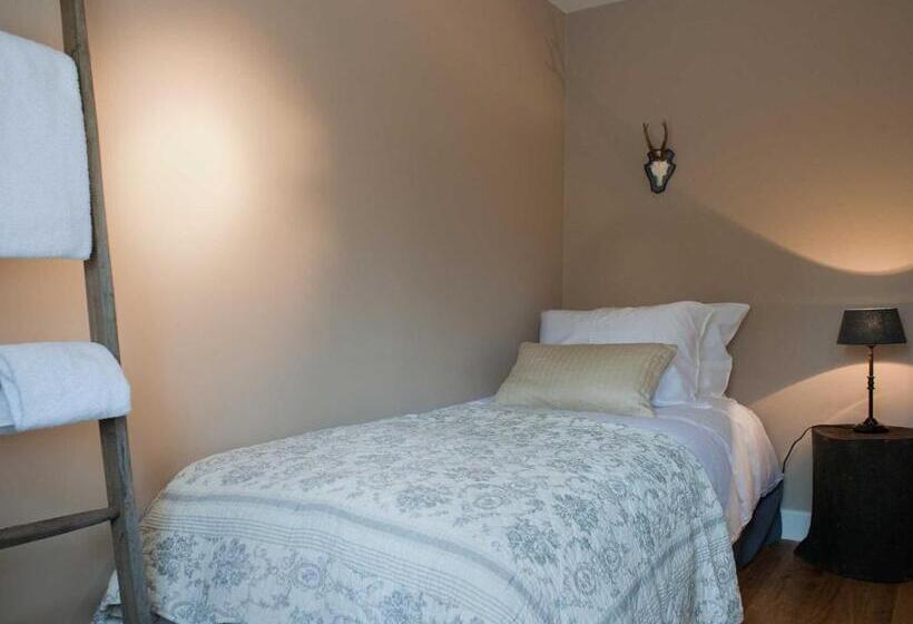 בית מלון כפרי & Restaurant Meneer Van Eijck