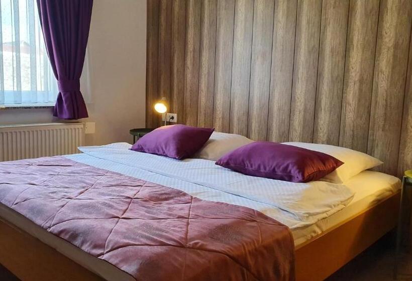 בית מלון כפרי Zvonimir