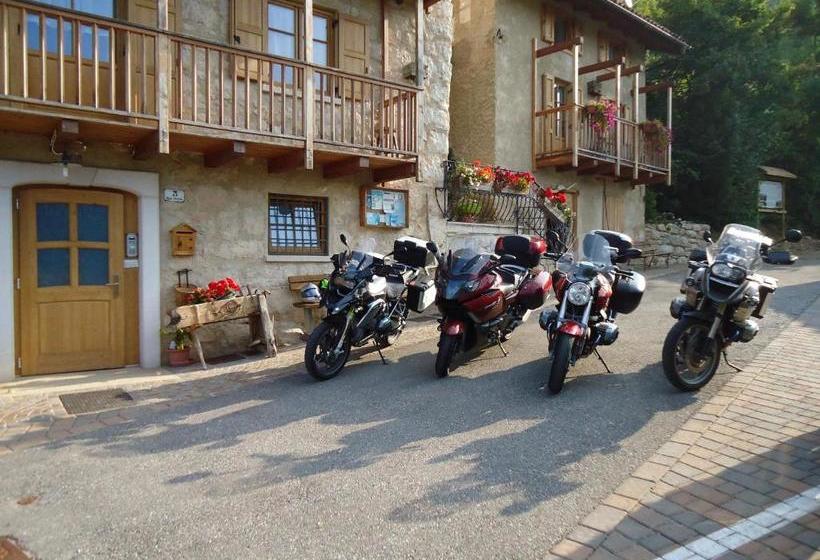 فندق Appartamenti Camere Masi Brenta